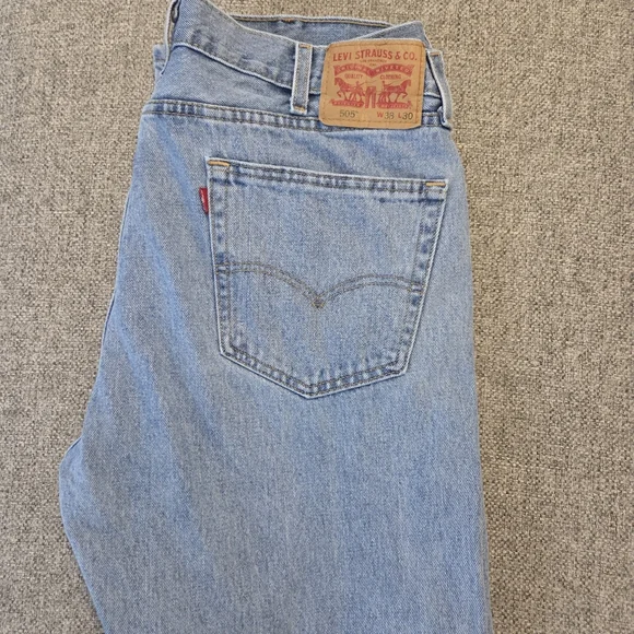 Levi's 505 Men's Cotton Jeans - Light Stonewash 38 X 30 Relaxed Straight - Picture 15 of 15